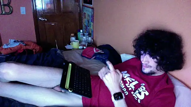 Teddy4420 Adlı Modelin Canlı XXX Sohbeti