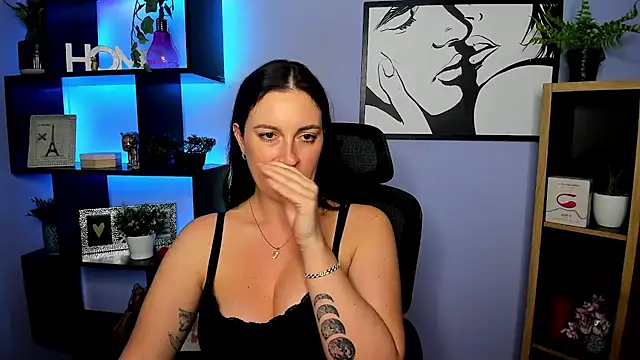 FUN_AMI Chat XXX in diretta