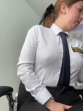 _Susy-Office1's Live XXX Chat