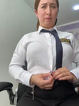 _Susy-Office1's Live XXX Chat