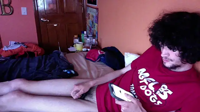 Teddy4420: απευθείας συνομιλία ΧΧΧ