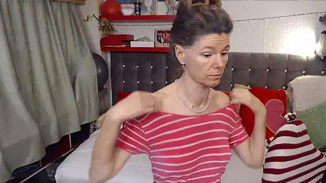 XXX chat uživo modela kellyterapy