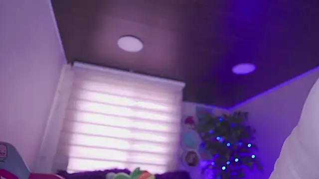 Rebecah_1 Adlı Modelin Canlı XXX Sohbeti