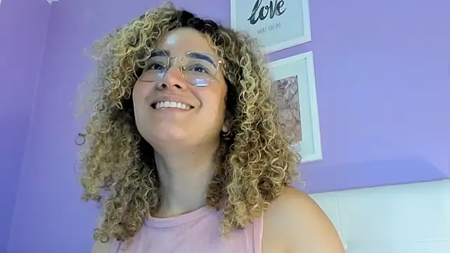 แชท XXX สดของ Charlotte11-11