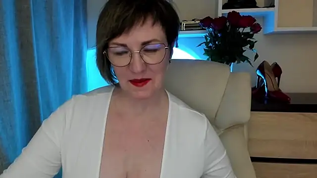 feliziaDesire 现场XXX聊天