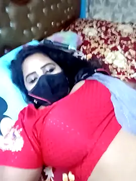 tamil_Vennila's Live XXX Chat