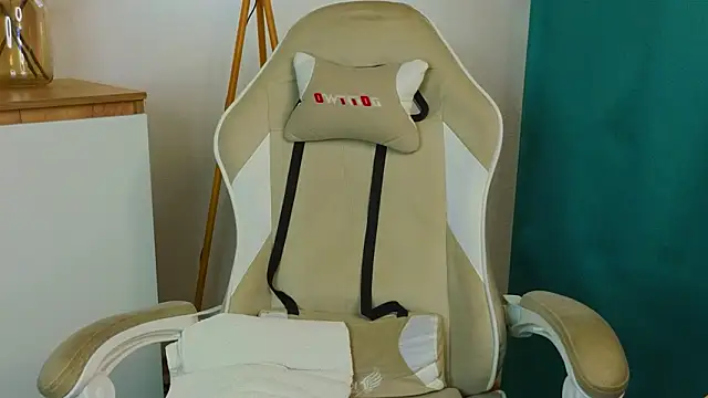 _ai1ce_ Chat XXX in diretta