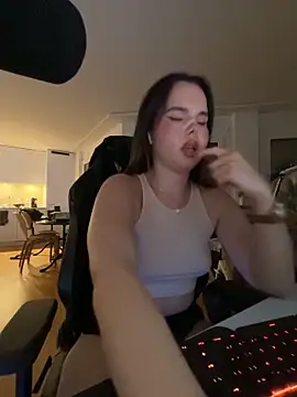 Chat XXX en directo de TheCinderella