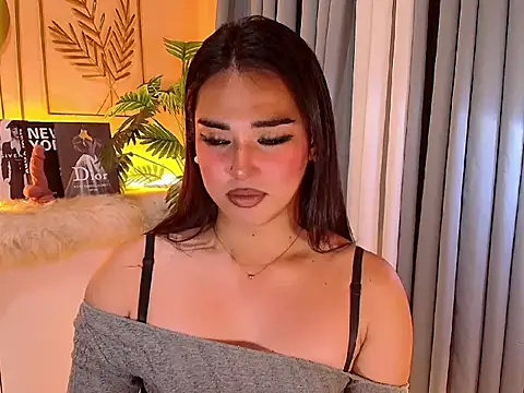 Pokazy przed kamerką – magnificent_kitana