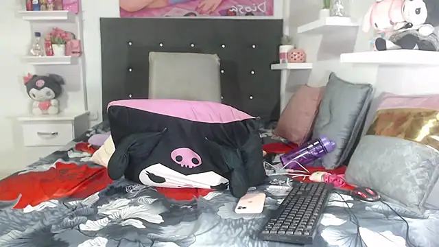 SnowxxWhite Webcam show