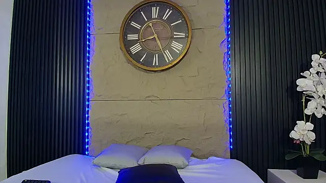 Sabrina_Grace Adlı Modelin Canlı XXX Sohbeti