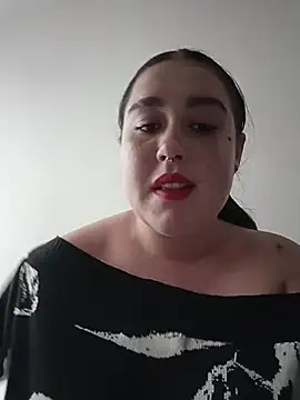 Freckless_ Adlı Modelin Canlı XXX Sohbeti