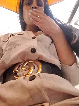 Astrid-- লাইভ XXX চ্যাট