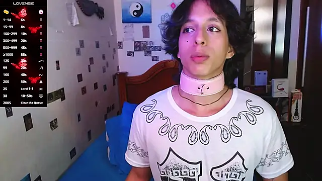 DannyPhantom555 Live XXX-Chat