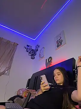 I_am_Zoe_Hot Adlı Modelin Web Kamerası Şovu