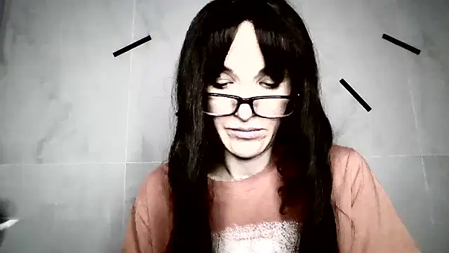 TyrivellのライブXXXチャット