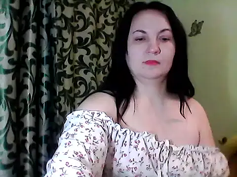 JANICSA live XXX chat