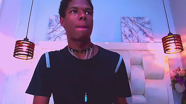 Santiago_Ortiz_ 现场XXX聊天