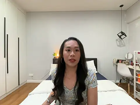 Živý XXX chat LadyAshley_Domina28