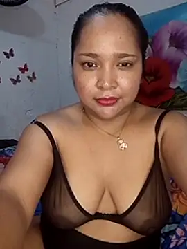 Angelly_ricura élő XXX-chatje