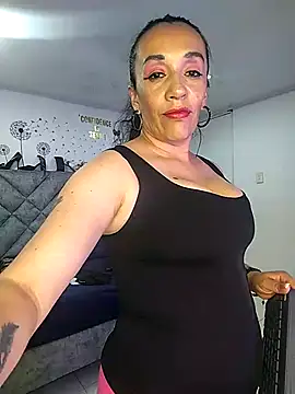 Chatroom XXX en direct de Shantey_Laurent