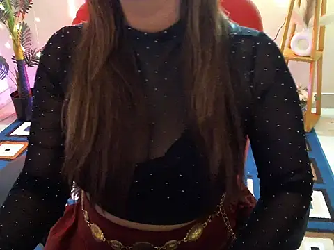 Apsara_77 élő XXX-chatje