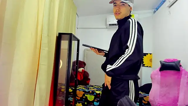 Bad_bunnyy_ Live XXX-chat