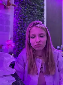 Chat +18 de AnastasiaAniess ao vivo