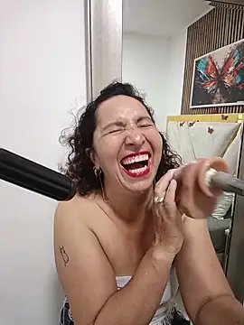 Czat XXX na żywo – Luna_Naughty1