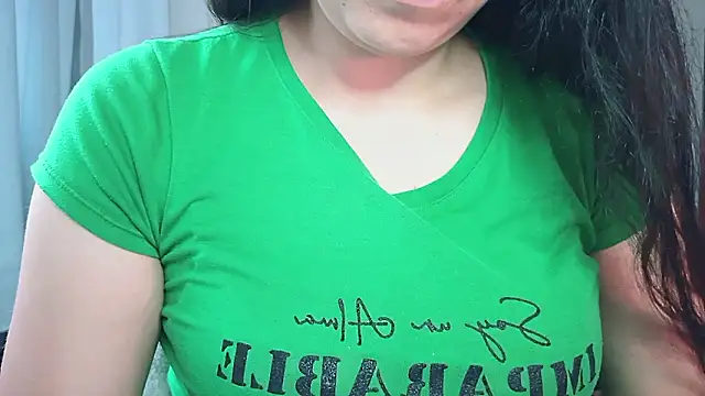 mayhott2 Adlı Modelin Canlı XXX Sohbeti