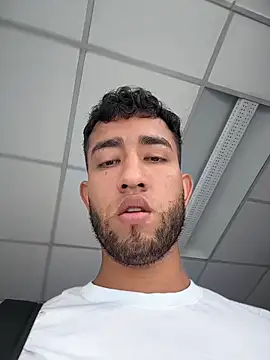 liam_bronw élő XXX-chatje