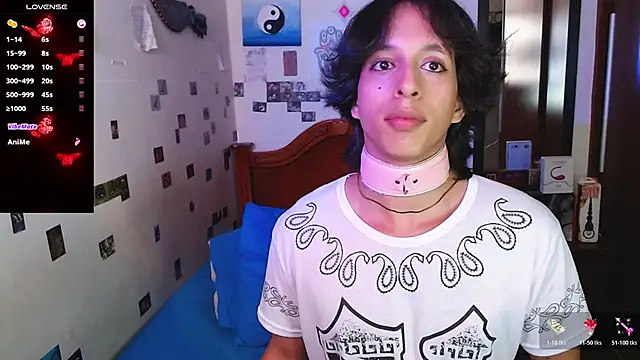 دردشة DannyPhantom555 الجنسية المباشرة