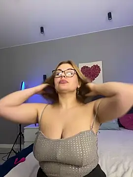 Chatroom XXX en direct de Passion-Blondy