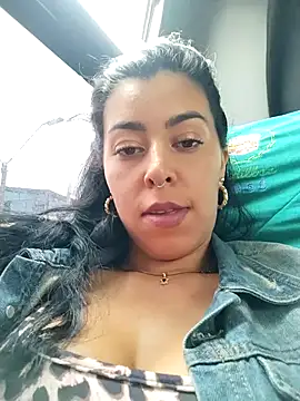 Chat XXX ao vivo de Luianna