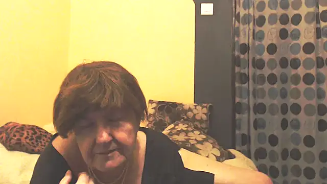 MioritaHard live XXX chat