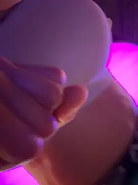 F3ckd0lllucy: онлайн-секс-чат