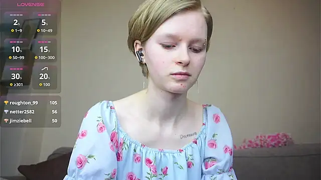 ToyaPletz: онлайн-секс-чат