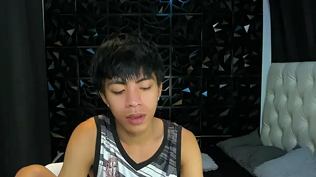 Živý XXX chat davincihugecock