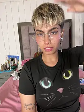 Chat +18 de _CuteGirls_ ao vivo