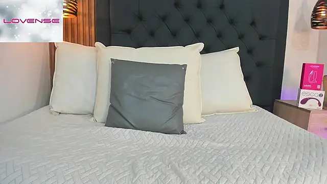 Hisoka_011 Adlı Modelin Web Kamerası Şovu