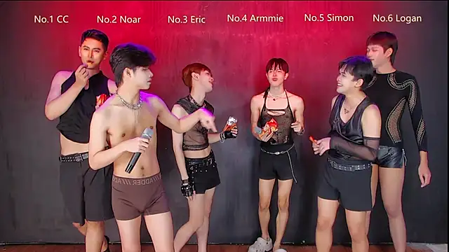 Queen-Vibe – Kamerová šou