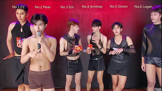 Queen-Vibe Webcamshow