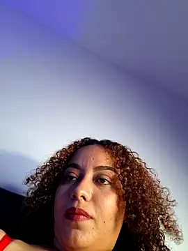 curly_girl_31のライブXXXチャット