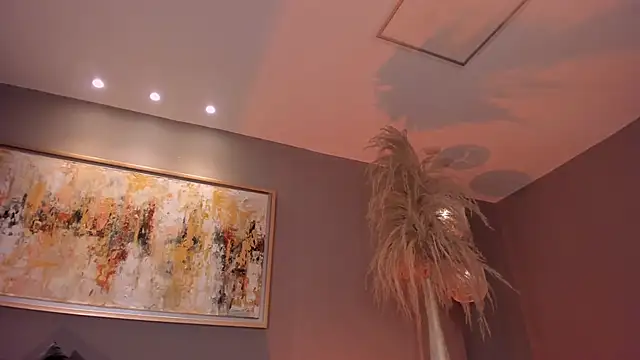 MiaFarrell_ Adlı Modelin Canlı XXX Sohbeti