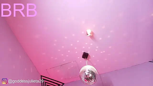 goddess_julieta Adlı Modelin Canlı XXX Sohbeti