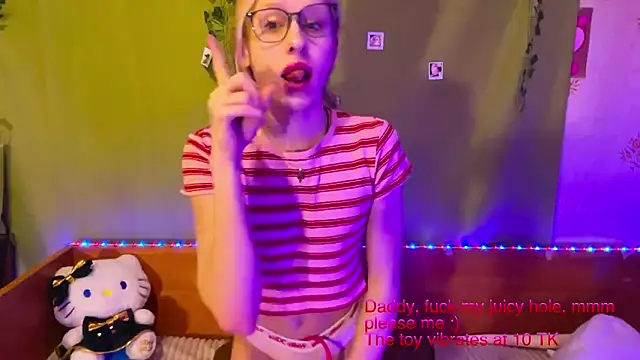 Pokazy przed kamerką – miss_barbie111