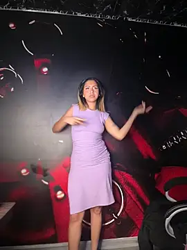 Laila_LS Chat XXX in diretta