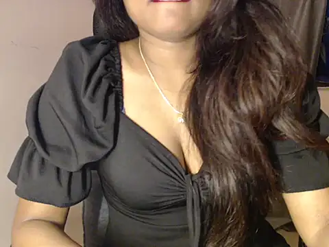 Anjali__a1 élő XXX-chatje