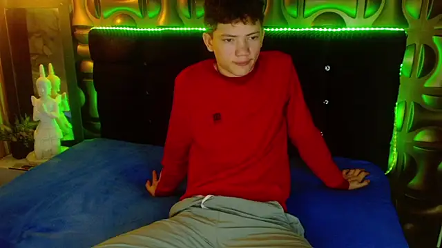 cruz_dante ওয়েবক্যাম শো