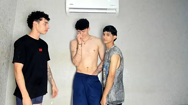 persy_sexxx18 webcam show